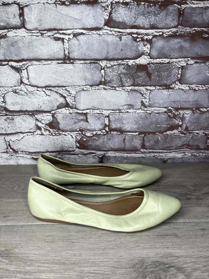 Zapatos Miz Mooz Enigma para mujer talla 9 cuero verde tacón bajo sin cordones planos elegantes Foto 4 de 4