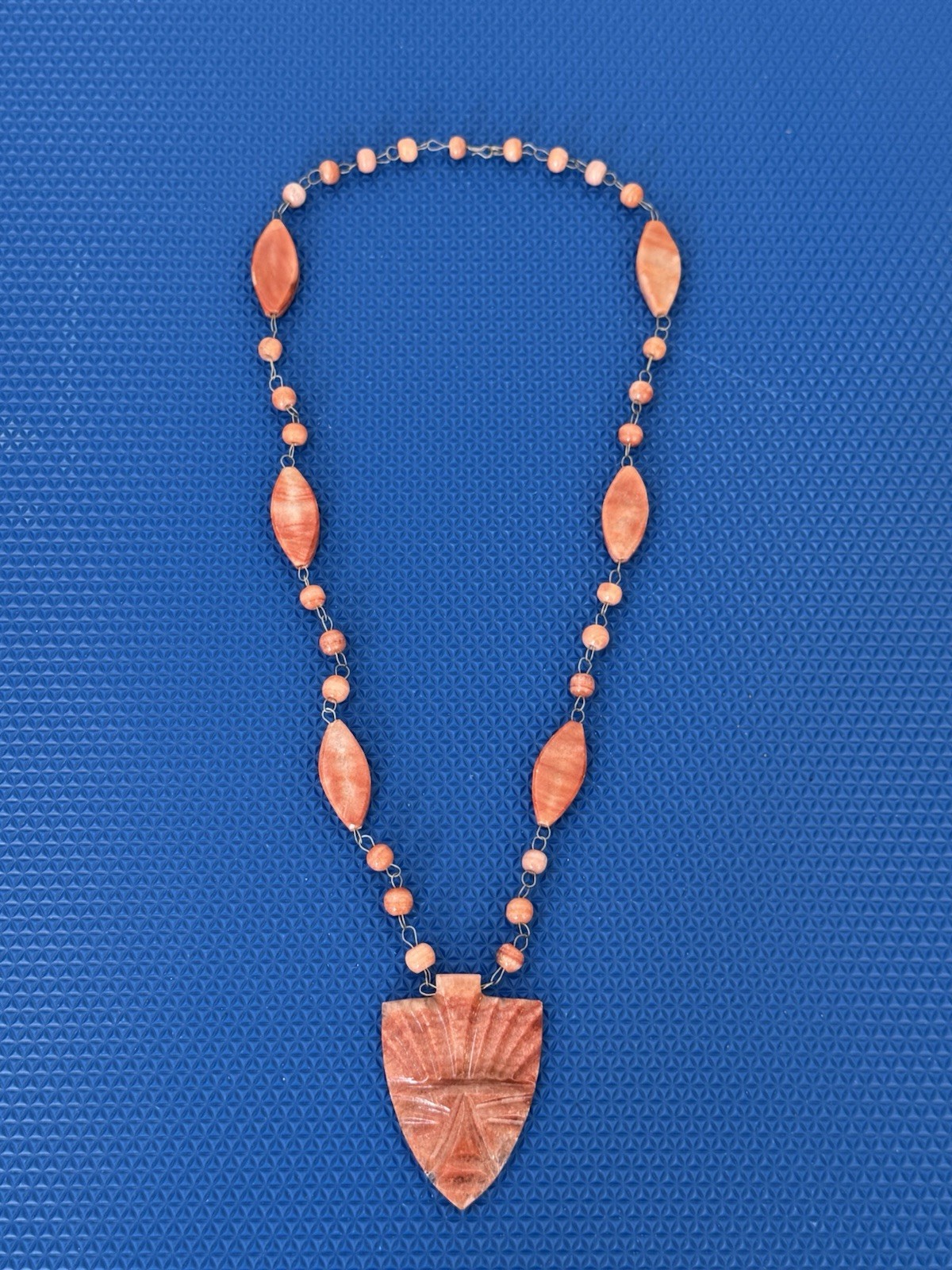 Vintage 1970s Carved Lucite Hawaiian Tiki Necklace With Earrings And Case