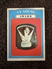 Topps 1972 Cy Young Award Winners #623 Don Newcombe Warren Spahn Baseball Card