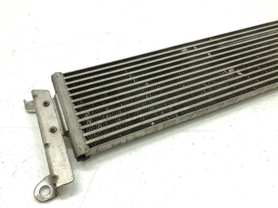 Refrigerador de óleo de transmissão automática Volkswagen Atlas 2018-2021 fabricante de equipamento original - Imagem 3 de 4