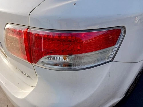 Piloto Trasero Derecho para TOYOTA AVENSIS CROSS SPORT (T27) Executive 562160 - Imagen 1 de 9