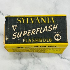 Sylvania Superflash Press 40 Camera Flash Bulb Vintage NOS