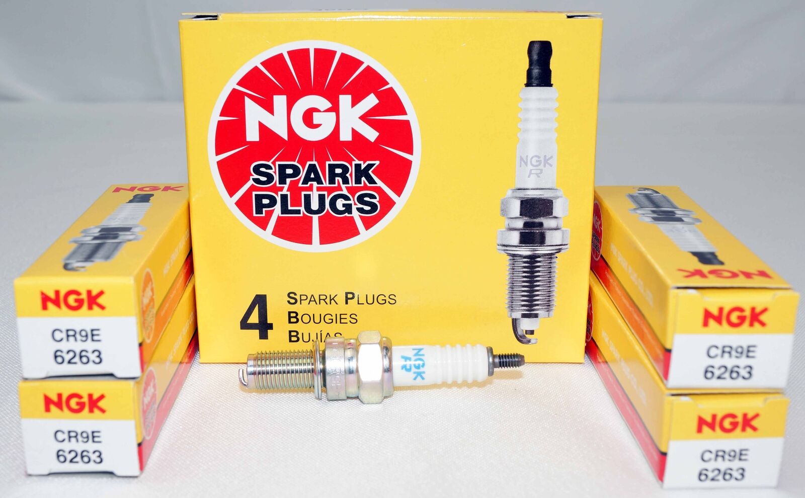 Set of 4 Genuine NGK 6263 Nickel Spark Plugs CR9E Threaded Tip