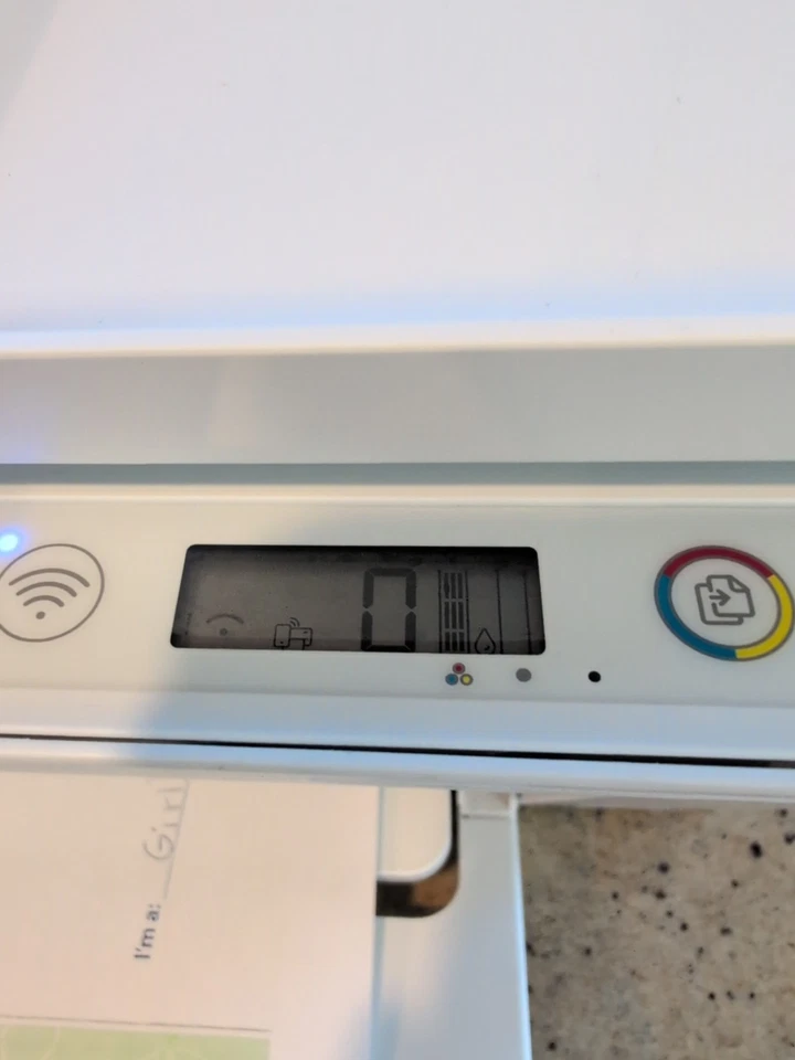 Impresora todo en uno de inyección de tinta color HP DeskJet 4133e, incluye tinta de color caja abierta Foto 2 de 4