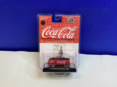 M2 MACHINES 1/64 COCA COLA 1962 VW MICROBUS DELUXE USA MODEL DE01 CHASE