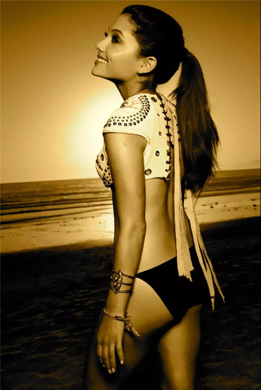 Ariana Grande Bikini Twitpic Sexy 4x6 Picture Celebrity Print