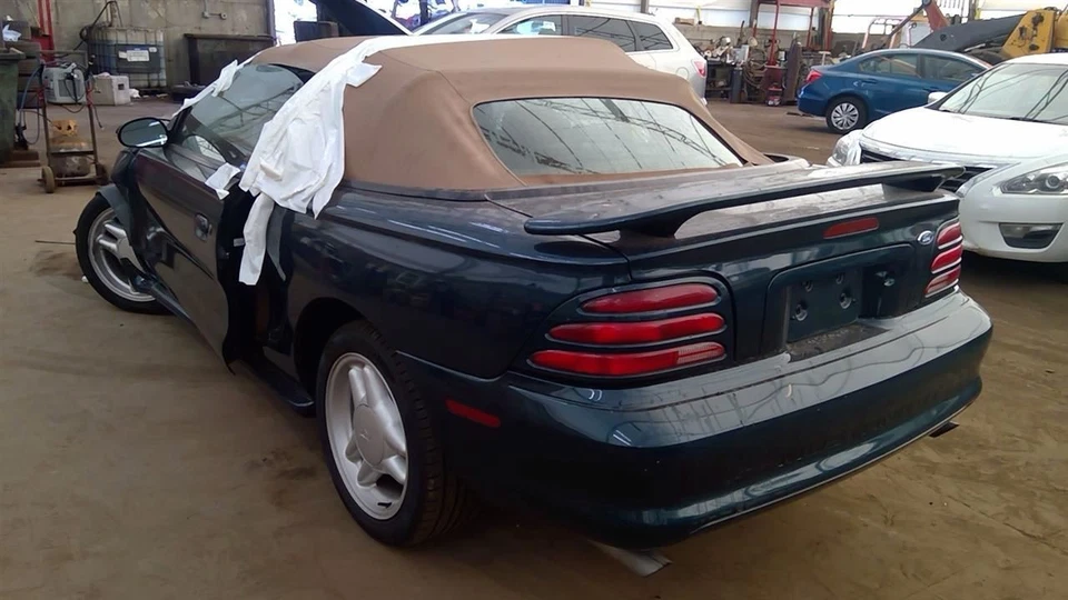 Alternator 6 Cylinder Fits 94-00 MUSTANG 6772114 - Image 3 of 4