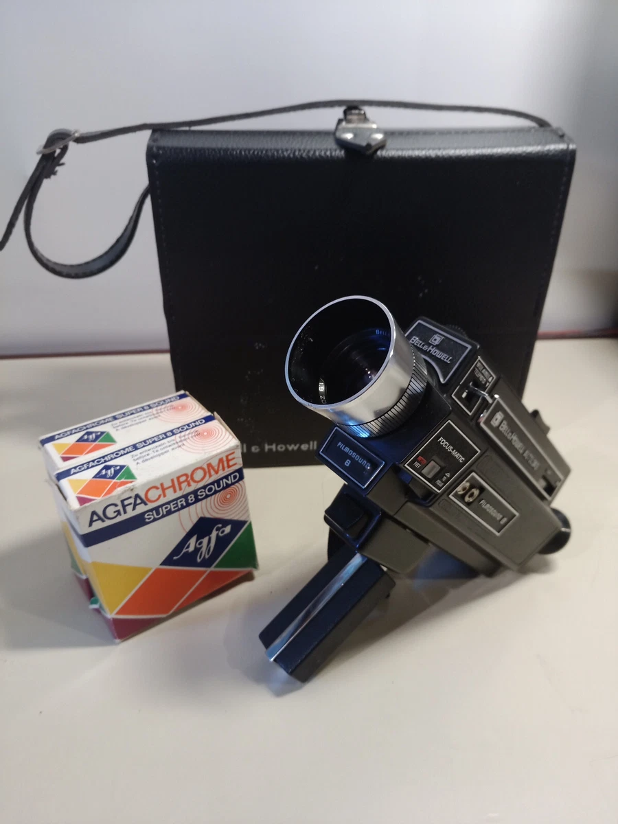Vintage Bell & Howell Electric Eye 8mm movie camera USA in EXCELLENT condition
