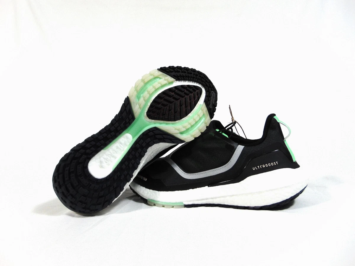 adidas UltraBoost 22 Gore-Tex Waterproof Carbon Green Mens Size 14 Running Shoes adidas Ultraboost 22 GTX Review main image 3