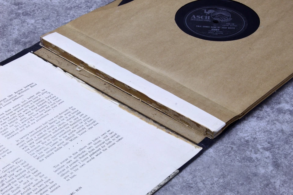 Folk Songs Sung by Josh White 78rpm 3x10” Set Asch Records - Image 4 of 4