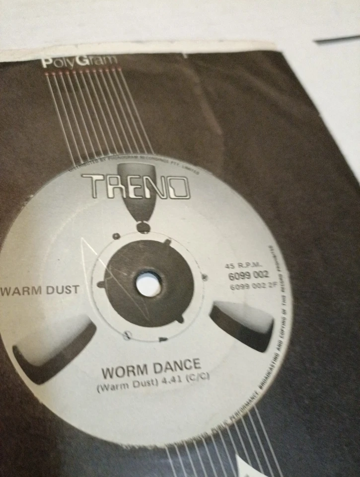 Warm Dust ‎– It's A Beautiful Day   7"  G - Image 2 of 2