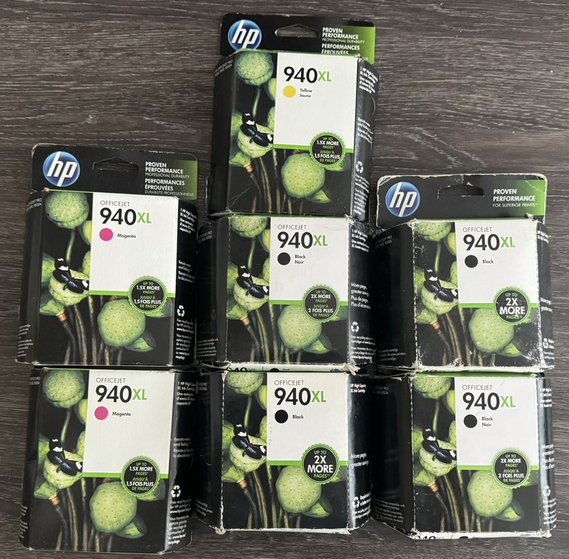HP940XL Printer Ink  Lot of  7 - New *Expired*