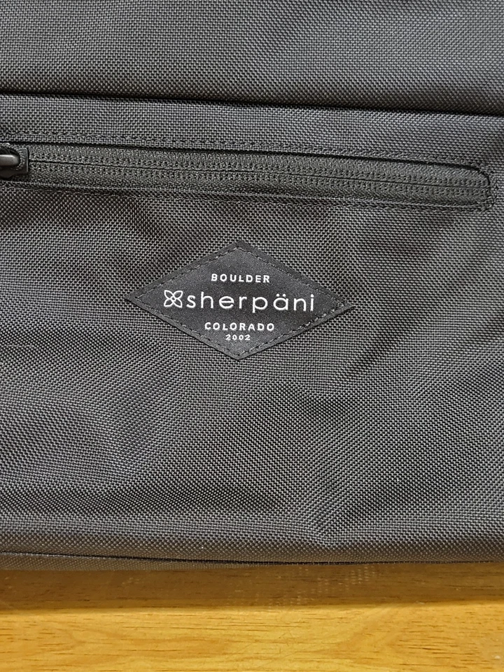 Sherpani Mujer Camden Convertible Mochila Bandolera Bolso de Viaje Negro Nuevo Foto 3 de 4