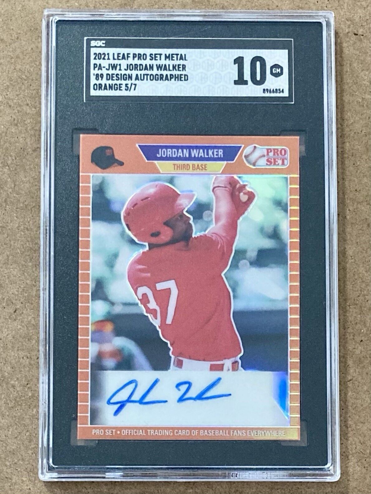 Picture 1 of 2