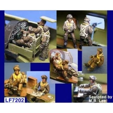 1/72 WWII Aircraft Crew Set - 5 Resin Figures in Cockpit Positions Unassembled
