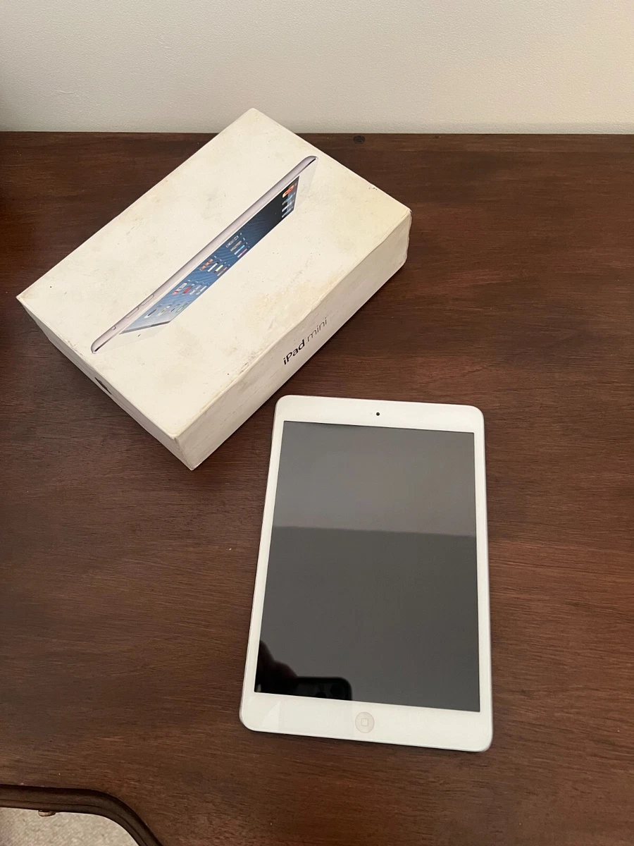 iPadmini(第1世代) WiFi 32GBホワイト Apple iPad mini (1st Generation) White Tablets & eReaders for sale