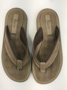 bass thong sandals