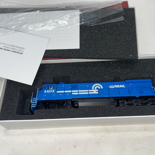 Paragon2 Broadway Limited HO #6602 Conrail #2444 GE C30-7 DC DCC Sound Locomotiv - Picture 3 of 5