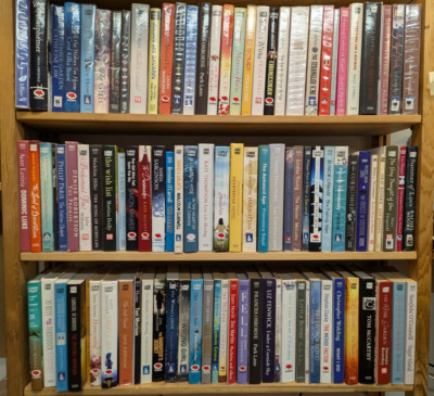 LARGE PRINT FICTION GENERAL: LARGE job lot box of 20 mixed adult books