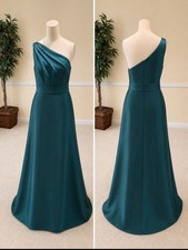 Alfred Sung D815 Draped One Shoulder Satin Gown Hunter Green Size 14