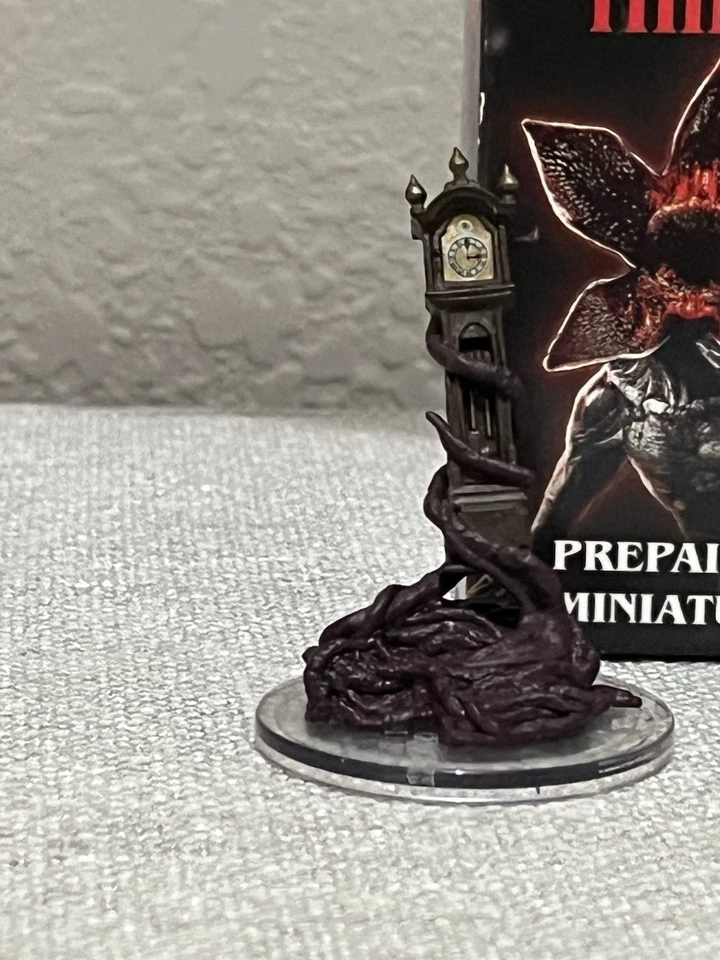 RELOJ Wizkids Stranger Things miniaturas prepintadas con enredaderas y carne de rata Foto 2 de 2