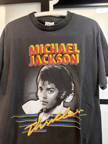 Mens Vintage 80s Michael Jackson Thriller Black T-Shirt - Si 1980s vintage concert t-shirt, vintage, single stitch, B+ condition