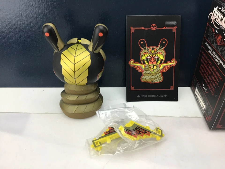 Figura Kidrobot Apocalypsf Dunny 2012 - Kukulcan Jesse Hernández Foto 4 de 4