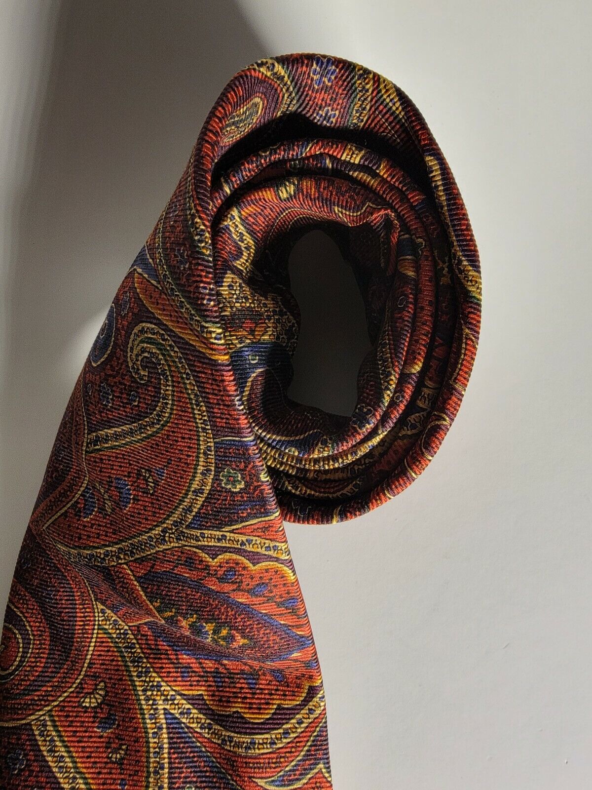Brooks Brother Tie Red Paisley Mens Hand-Made 100… - image 4