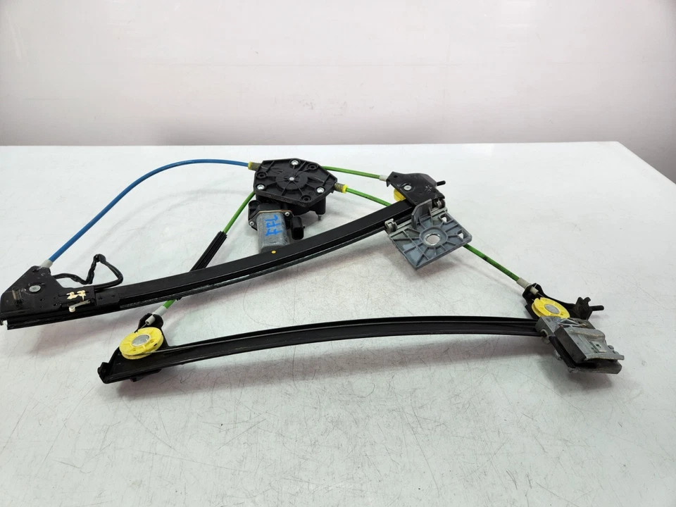 ✅ Motor regulador ventana puerta lado conductor delantero izquierdo Ferrari FF 11-16 OEM Foto 3 de 4