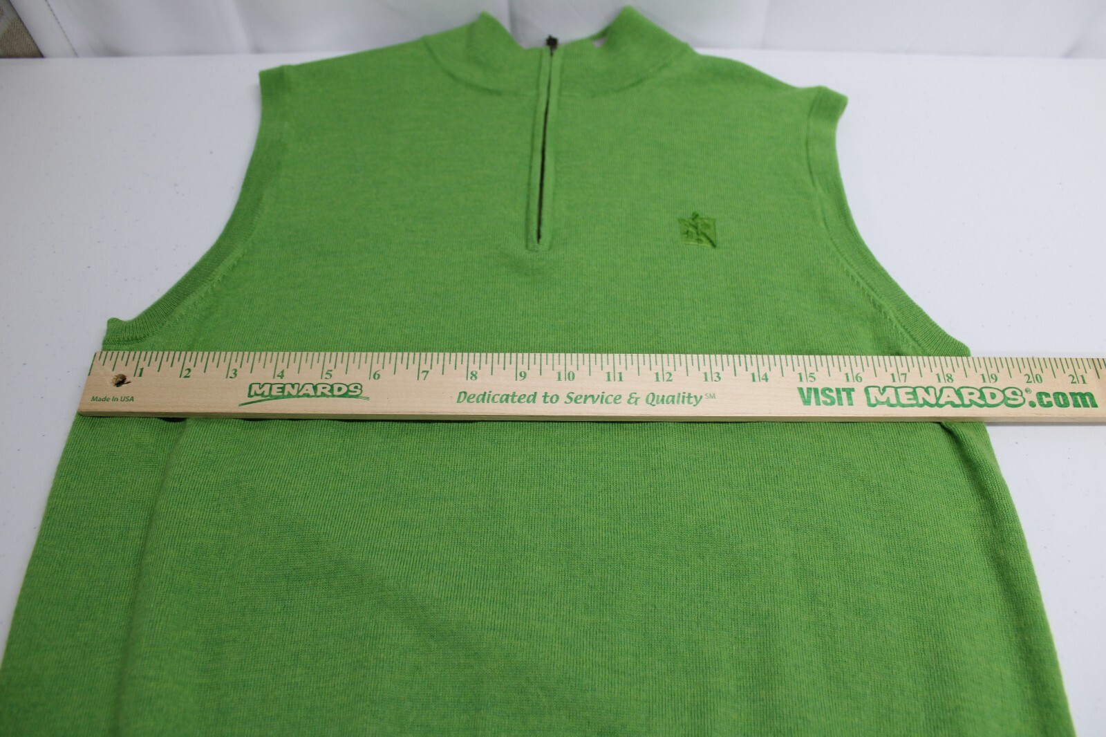 Peter Millar Mens Size M 100 Merino Wool sleeveless 1/4 zip Vest Green