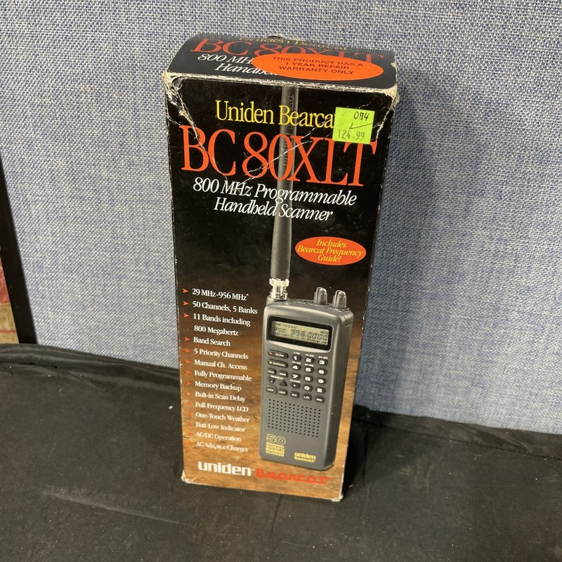 Uniden Bearcat BC60XLT-1 30 Channel Programmable Handheld Scanner - New Open Box
