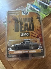 The Walking Dead 2001 Ford Crown Victoria Diecast 1:64 GreenLight 44740 2016 NIP