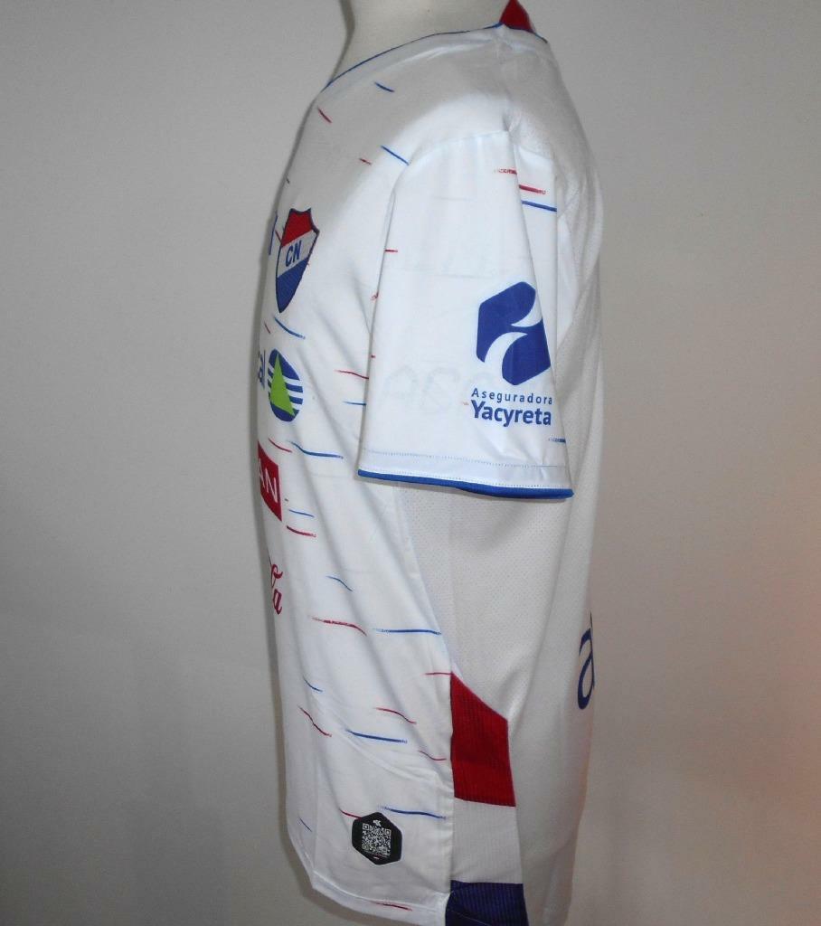 Club Nacional Asuncion Home football shirt 2014 - 2015.