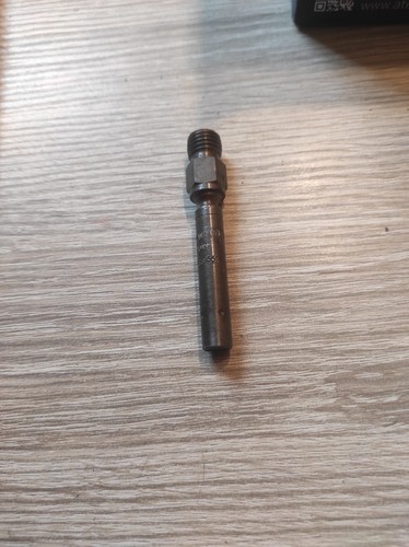 Bosch 0437502015 Einspritzdüse /049133551 VW Golf Jetta Passat Scirocco Porsche