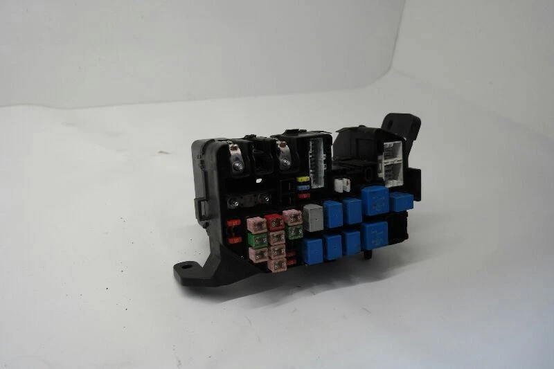 08-11 KIA RIO FUSE BOX OUTSIDE FUSE CARRIER OEM - Image 3 of 4