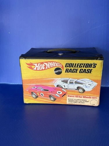 Vintage Hot Wheels Redline Collectors Race Case for 48 Cars - No Cars Included