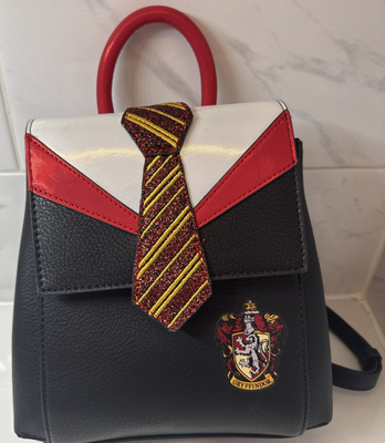 Gryffindor Mini Backpack Purse Harry Potter Wizarding World  display picture 3