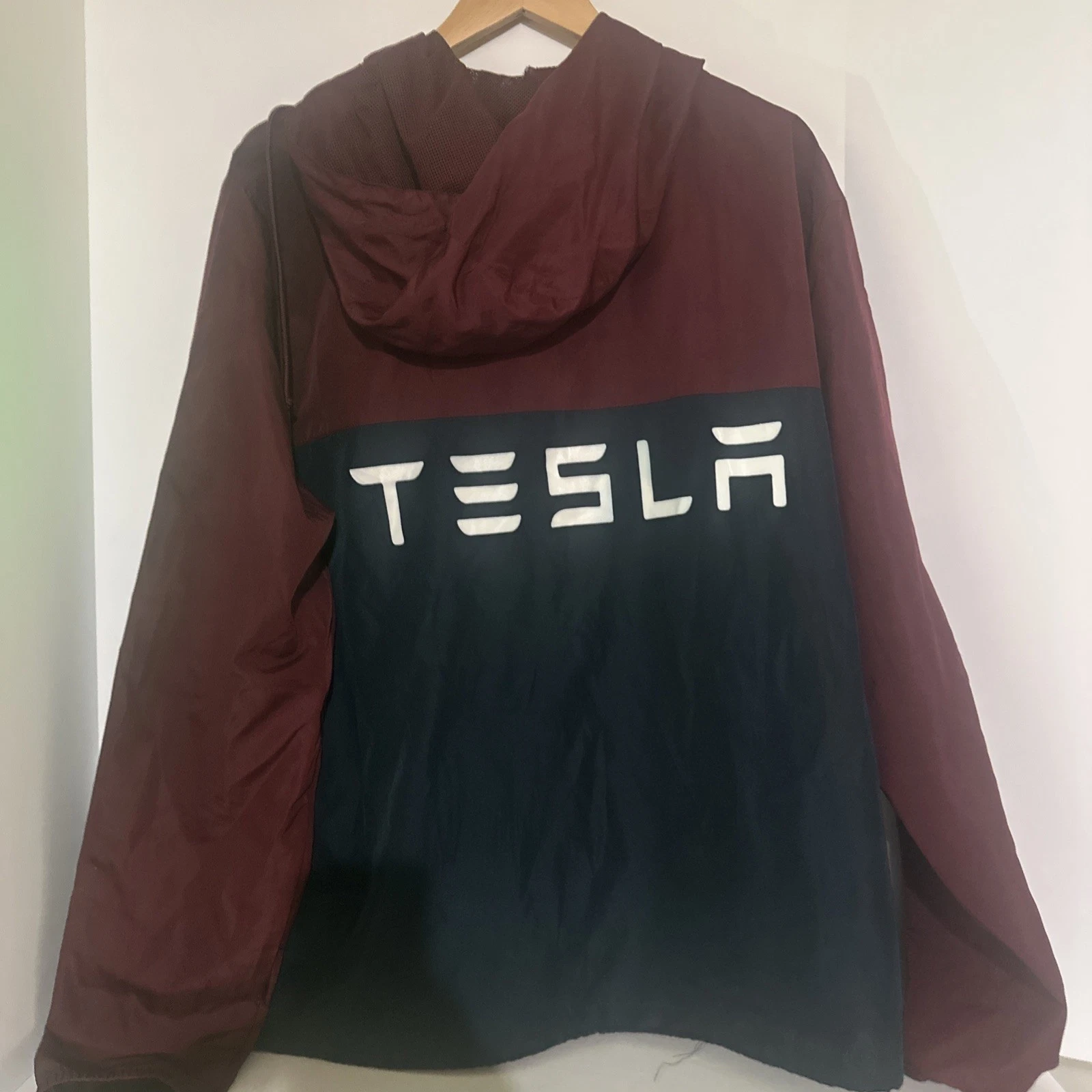 Lightweight Windbreaker Tesla Symbol XXL Full Zip Thin Burgundy And Navy Blue