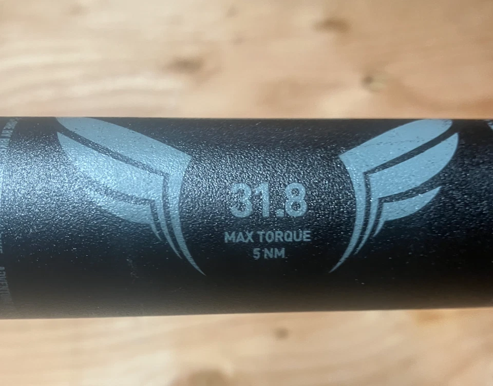 Guidão Salsa Woodchipper Drop Bar 31,8mm sujeira/cascalho - Preto - Imagem 3 de 4