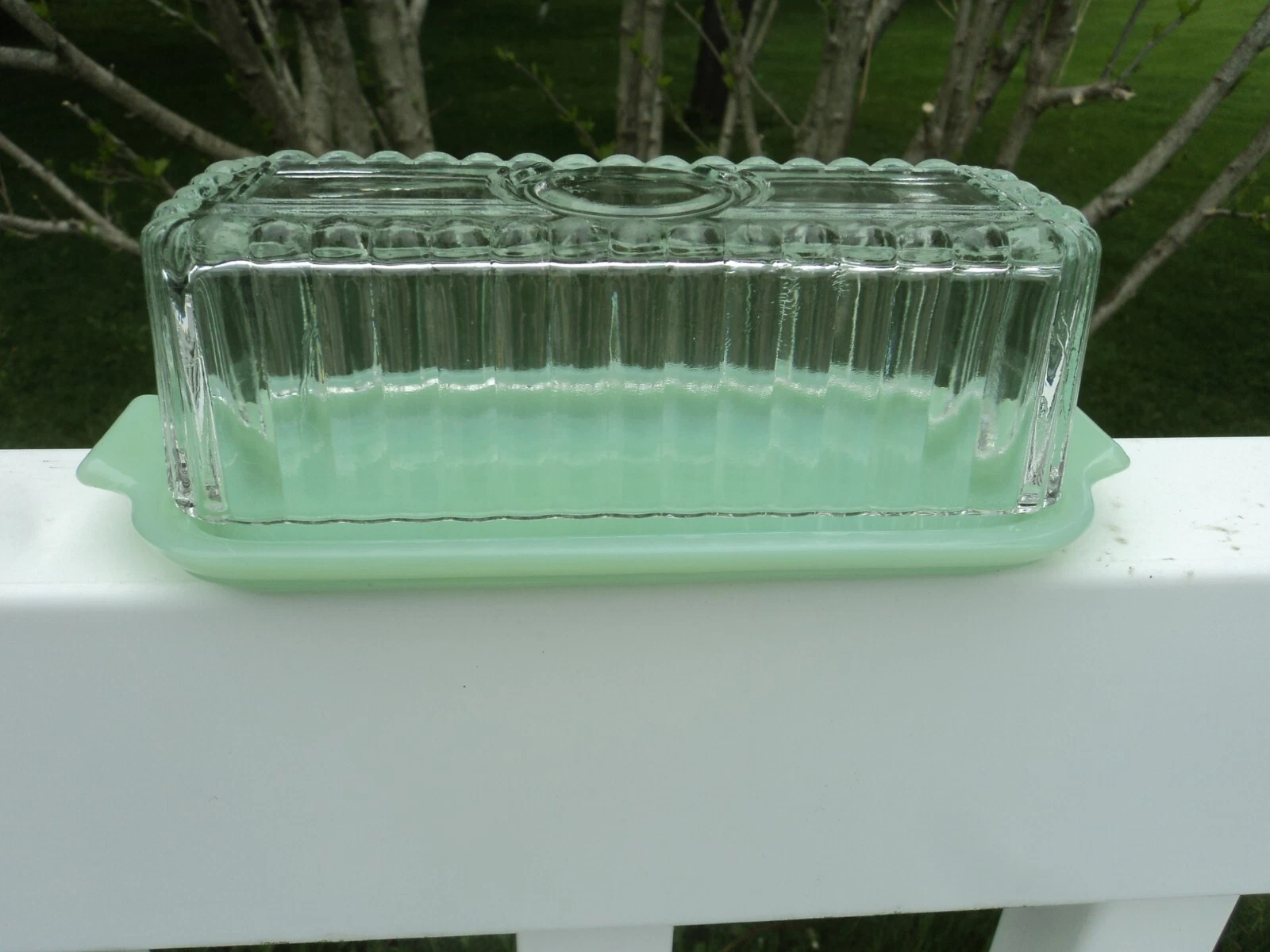 FIRE KING VINTAGE JADE-ITE BUTTER DISH PATTERN TOP - NO CHIPS