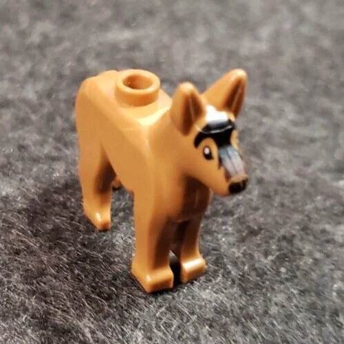 Lego New Medium Flesh Dog Alsatian German Shepherd with Black Eyes Nose (C18B1) - Picture 1 of 6