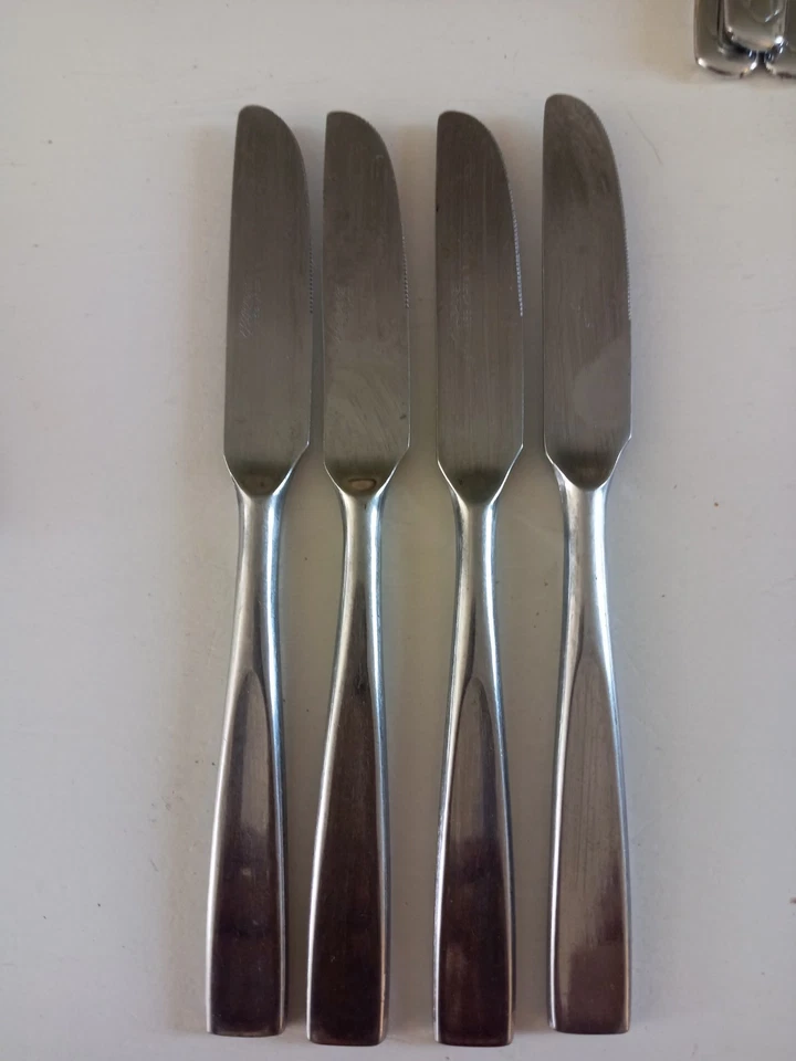 Lote de 4 Cuchillos 8" Rogers Acero Inoxidable Corea 7 Cubiertos de Repuesto  Foto 2 de 3