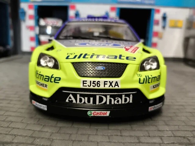 FORD FOCUS WRC, RALLY WALLES GB 2007, HIRVONEN 1:18 ALTAYA IXO