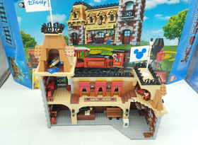 LEGO 71044 Disney Train and Station Original Box Disney Train Train Electric 71040