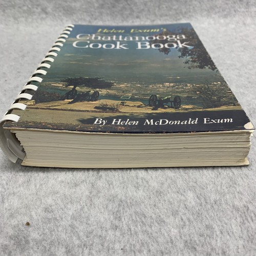 Helen Exum's Chattanooga 1970 Cook Book (3rd printing 1973) Illustrated Vintage - Picture 7 of 13