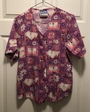 Scrub Wear Women's Size Small S Button Scrub Top Purple Pink Hearts Flowers EUC 