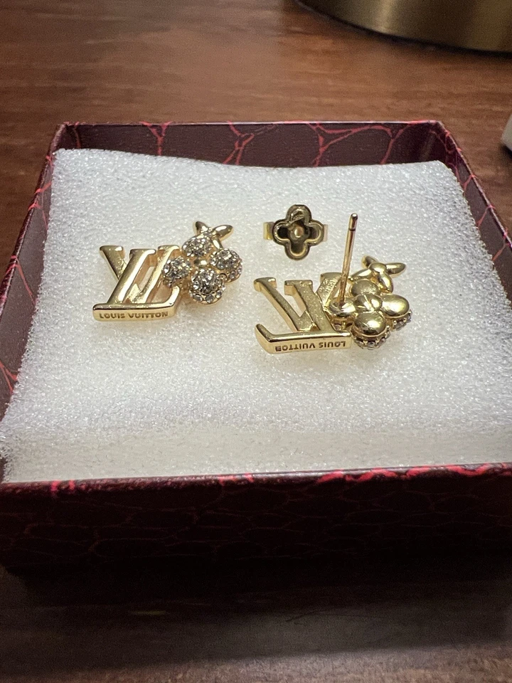 Louis Vuitton Gold Monogram LV & Crystal Accent Flower Stud Earrings - Image 4 of 4