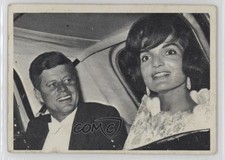 1964 Topps The Story of John F Jacqueline Kennedy Jackie #68 18re