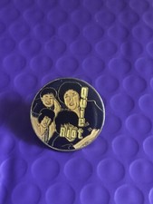 Rare VTG Quiet Riot Circle Enamel Metal Tack Hat Lapel Jacket Pin 1  Rock Band