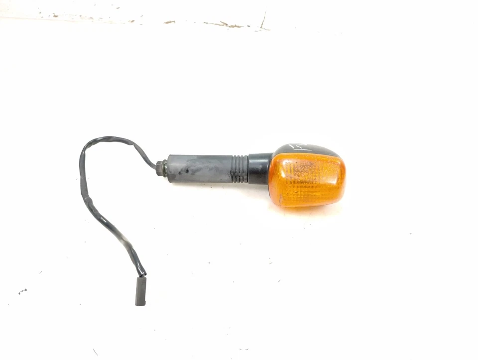 Передний левый указатель поворота 2002 Suzuki GS500 F E - Изображение 2 из 4